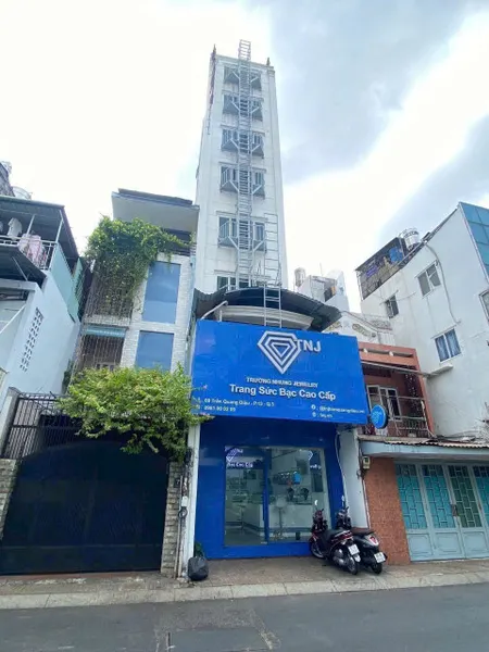 Chính Chủ Bán Mặt Tiền Trần Quang Diệu, P.13, Q.3. DT: (4.5 x 20m), Giá 35 Tỷ. Liên Hệ: O981.699.932