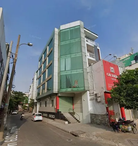 Chính Chủ Bán Mặt Tiền Cộng Hòa, P13, Tân Bình: DT 4.2x21.5m, Giá Chỉ 30 Tỷ. Liên Hệ: O981.699.932