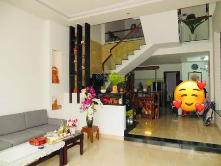 Siêu phẩm bán nhà 3 tầng nam việt á diện tích 100m2 chỉ hơn 8 tỷ.