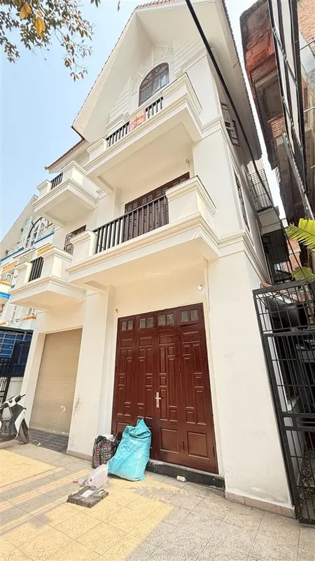 Gia đình bán biệt thự đơn lập mỹ đình mặt đường lớn kd buôn bán. 185m2 x 4t giá 50 tỷ