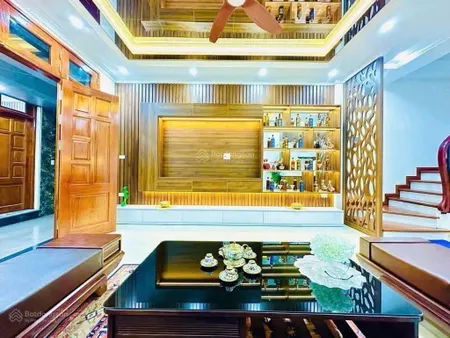 Siêu phẩm,tây thăng long, dt 35m2, 6t, mt 6m, giá chào hơn 7 tỷ, thương lượng, ô tô đỗ , thang máy