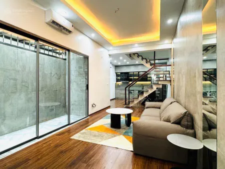 Nhà mới đức diễn, dt 34m2, 5t, mt 4m, giá chào hơn 7 tỷ, có thương lượng, gần ô tô