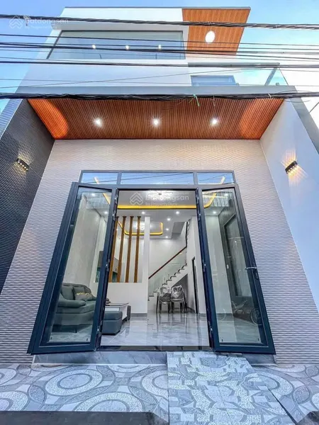Mới cứng 50m2 3 pn dọn vào ở ngay phường1 vị trí đẹp chỉ nhỉnh 4 tỷ lê quang định, p1