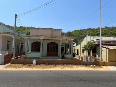 Bán nhà C4 657m2 có 300m2 đất ở, View biển Tiến Thành, Phan Thiết ( giá tốt nhất ) Lh 0982482666
