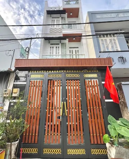 Bán nhà 4 tầng đẹp, 67m2 (4x17), Hẻm xe tải Lê Đình Cẩn, Gần Tên Lửa, Aeon, Chỉ hơn 5 tỷ
