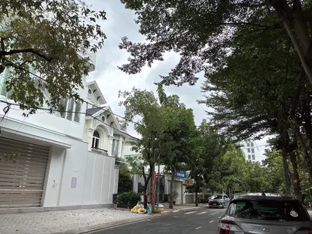 BÁN GẤP LÔ ĐẤT 512M² – MẶT TIỀN KINH DOANH ĐƯỜNG SỐ 75, TÂN PHONG, Q7 – SÁT LOTTE MART