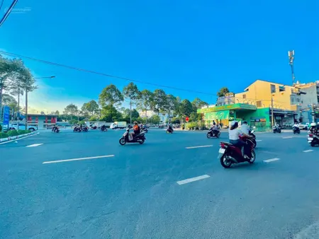Mặt tiền phạm văn thuận 27,5 tỷ 286m2 ngang 10m siêu đẹp ngay quảng trường tỉnh tài sản hiếm có
