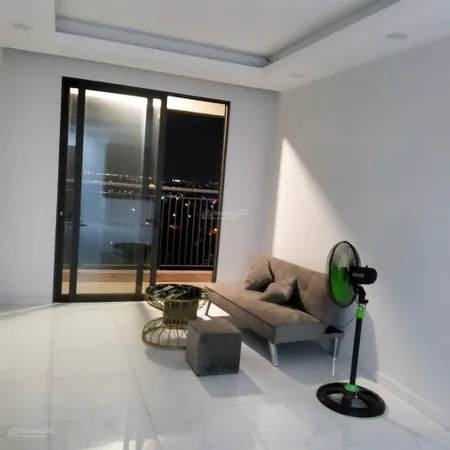 Bán căn 3pn dt 85m2 giá 2.550 tỷ nhà đẹp, sổ sẵn
