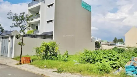 Kẹt tiền bán gấp lô đất thổ cư mt đường huỳnh thị tươi, dt 100m2, giá 890tr, shr, 0909 583 ***