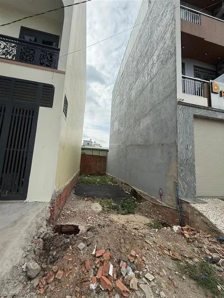 Bán lô đất mặt tiền kênh tham lương, tương lai là mặt tiền kinh doanh, dt 4x16m, giá 9,8 tỷ tl