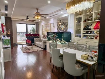 Chính chủ bán căn 3pn roman plaza tố hữu, dt 103m2, sẵn sổ, full nội thất, có slot ô tô, giá 7.9 tỷ