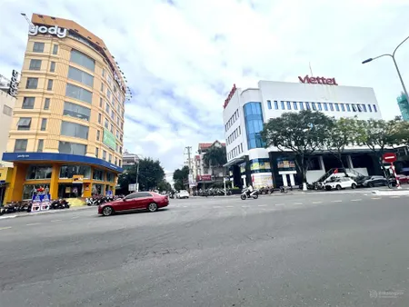 Siêu hiếm bán đất mặt tiền xô viết nghệ tĩnh 2 lô liền kề, đối diện đh kiến trúc, dt 10x20m