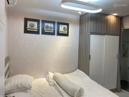 Cần bán gấp chcc terra royal, q3. 58m2, 2pn, giá 5.8 tỷ. 0933 033 *** thái, view đẹp