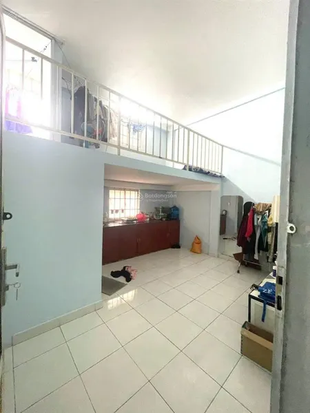 Chung cư becamex việt sing, lầu 2 decor,bao sổ hồng 650 triệu. full nội thất , sài gòn mua được