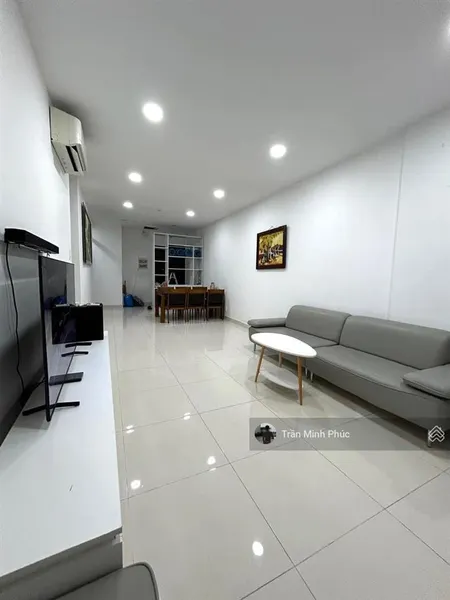 Chủ đi nước ngoài cần bán cộng hòa garden, cộng hòa, 12, tân bình, hồ chí minh, 70m2 giá 1ty760