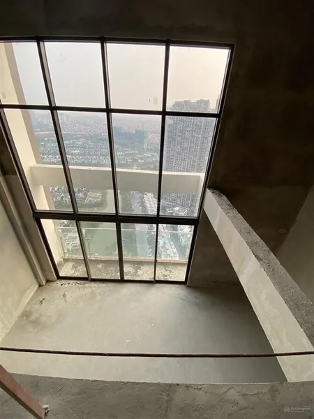 Cần bán căn penthouse 206m2 tại ecopark. giá chỉ nhỉnh 60 triệu/m2