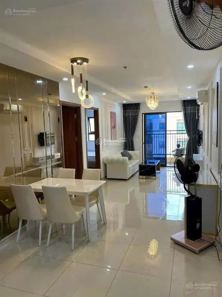 Cần bán gấp căn hộ chung cư khánh hội 1, 2pn 2wc, giá 2 tỷ 85