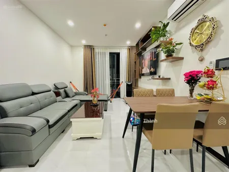 Bán căn hộ 3pn 2wc 95m2 tầng cao toà a chung cư c skyview chánh nghĩa full nội thất
