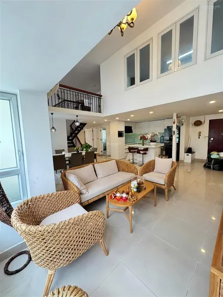 Căn hộ duplex góc 160m2, 3pn 3wc nhà thoáng rộng đẹp khu sky garden , quận 7. 0916 183 *** lan