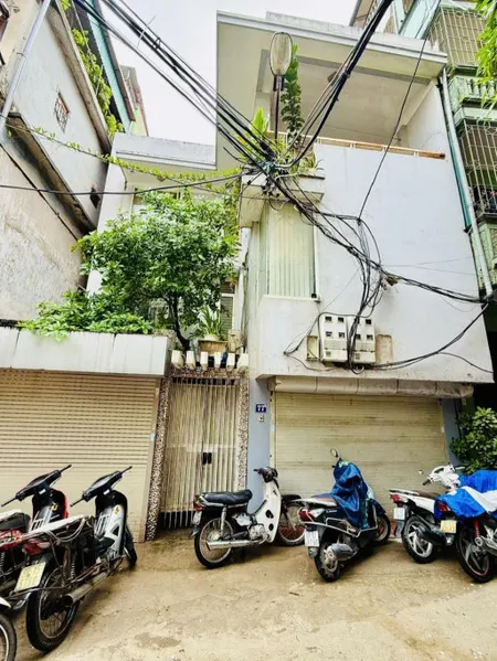 VÕ THỊ SÁU,HAI BÀ TRƯNG 30 tỷ 90m MẶT TIỀN 8m, HAI MẶT TIỀN,TỰ XÂY CẦN TIỀN BÁN