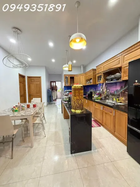 NHÀ HXH LÊ QUANG ĐỊNH 318M2 DÀI 50M 2TẦNG 7PN SHR HOÀN CÔNG ĐỦ GIÁ 21,5TỶ LH 0949351891 MR TOAN