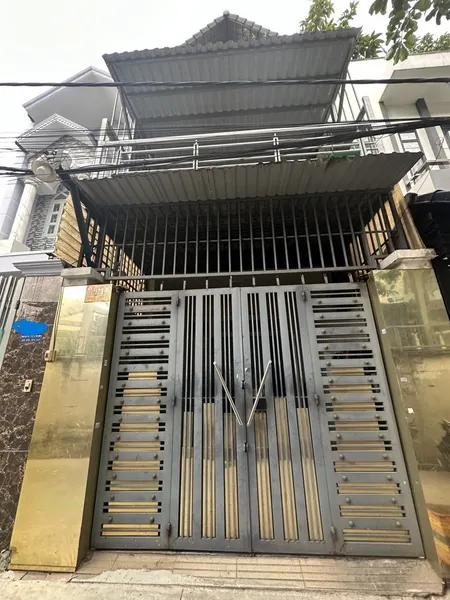 Nhà Phan Huy Ích, HXH rộng rãi, 4x18.5m vuông vức, gần KCN Tân Bình