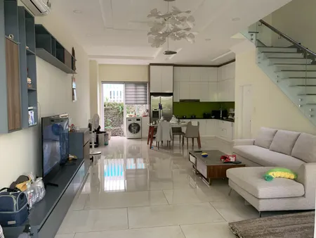 Bán nhà Melosa Khang Điền, full nội thất cao cấp, ngang 6m, đi thẳng ra hồ bơi trung tâm