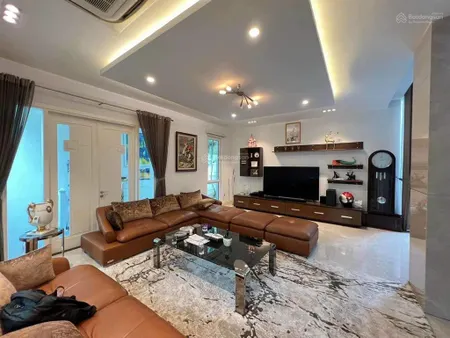 Bán biệt thự vip nhất vườn đào võ chí công tây hồ, dt 400m2, mt 21m, giá 230 tỷ thương lượng