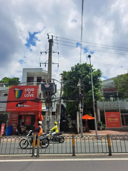 Cần bán đất hẻm 305 nguyễn thị thập (hẻm kế cà phê coffee house) giá 9.5 tỷ ms viêm 0938 971 ***