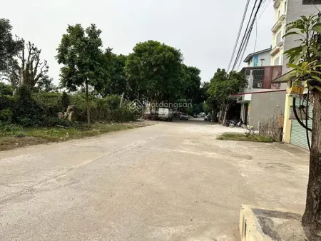Gấp bán đất full thổ cư ngõ thông gần 4m tổ 9 tt quang minh 50m2 giá 38tr/m2