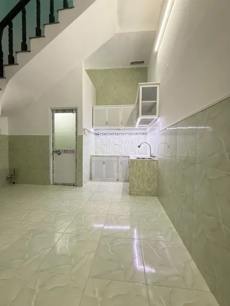 ✨✨ HIẾM - LỘ GIỚI CHÚT XÍU - TÂN PHÚ - KHU VIP TÂY THẠNH - TRƯỜNG CHINH - NHÀ 2 TẦNG KIÊN CỐ - 40M2 - 4 PHÒNG NGỦ - HẺM 4M - SỔ ĐẸP NỞ HẬU HOÀN CÔNG ĐỦ - PHÙ HỢP MUA Ở HOẶC CHO THUÊ GIỮ TIỀN - XÂY MỚI TUỲ Ý - CHỈ HƠN 3 TỶ