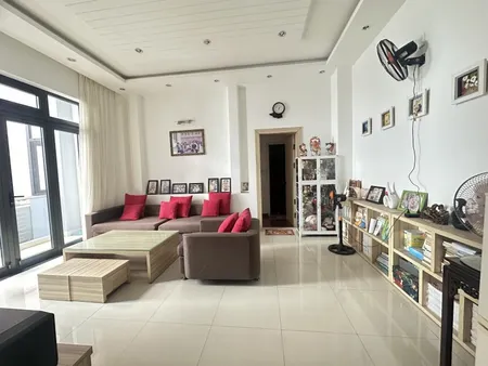 ♣ Nhà kề MT Trần Phú, đi bộ ra Bạch Đằng, Chợ Hàn, 108m2, ngang 6.5m, 4 tầng cực Xịn