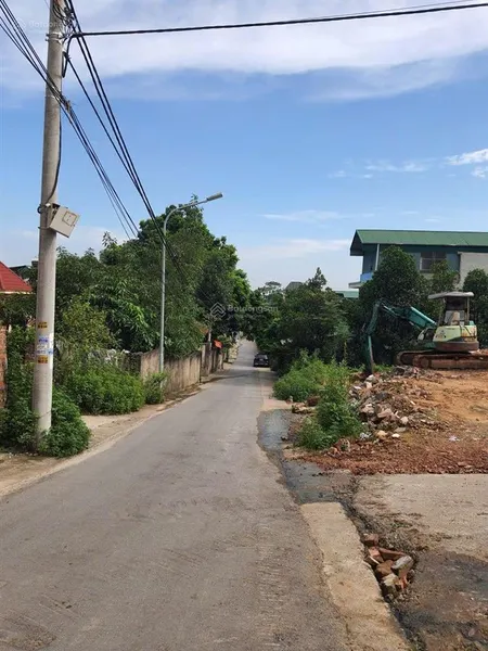 Cần bán lô đất rộng full thổ cư ,3 mặt tiền xã hiên vân, tiên du nay thuộc xã liên bão bắc ninh.