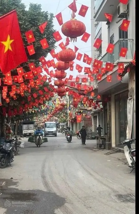 Chỉ 90tr/m đất xuân phương.mặt ngõ thông ô tải.diện tích 62m. mặt tiền 6.2m. tiện ích ngập tràn.