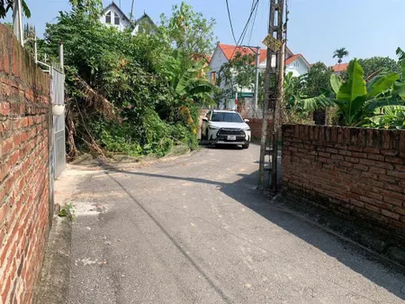 Bán 72m2 mt 5m đất trung tâm kim sơn ô tô đỗ cổng giá 3tỷ 3