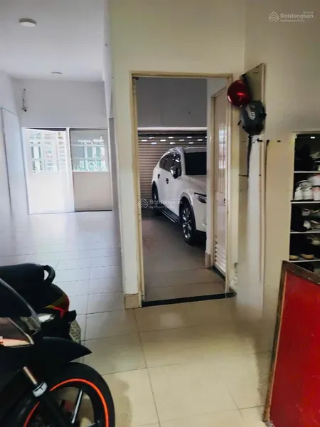 Hẻm xe tải cộng hòa hoàng hoa thám, ngang 6m x 15m, 5 tầng, vuông vức, 19 tỷ x