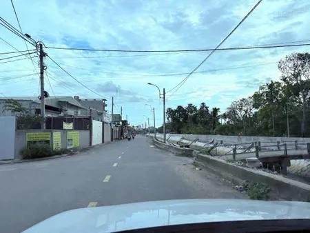 Bán đất thổ cư mặt tiền kênh đường quốc lộ 1a, phường an phú đông, q12,dt 93m2(4,3x22).đường 13m