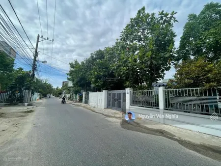 Siêu phẩm hiếm lô góc mặt tiền bình kỳ kẹp kiệt 4m, giá rẻ hơn đất kiệt