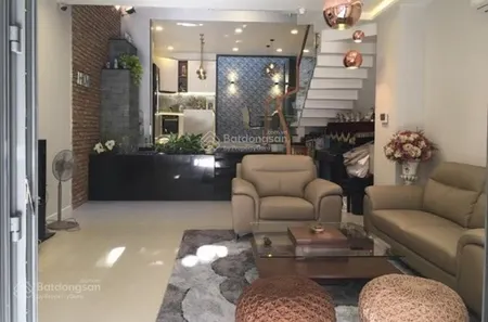 Bán nhà mới khu tên lửa, mt đường số 6d, 5 x 18m, 3.5 tấm, 12 tỷ. gần aeon mall