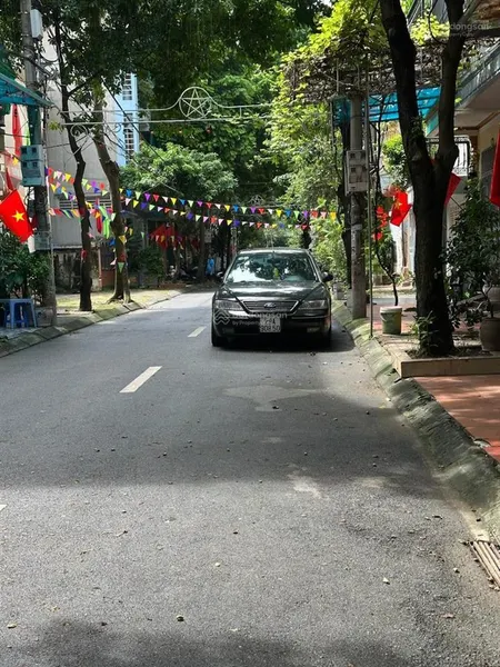 Bán nhà khu dân cư mới đa sĩ ,hà đông. 60m2 phân lô ô tô đỗ . giá nhỉnh 14 tỷ
