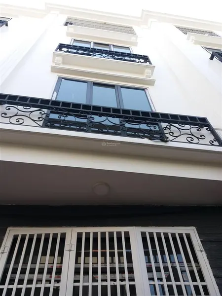 Nhà ngay biên giang, hà đông, 35m2, 4 tầng, chỉ 2.45tỷ. cách ô tô 20m, gần quốc lộ 6 0946 393 ***
