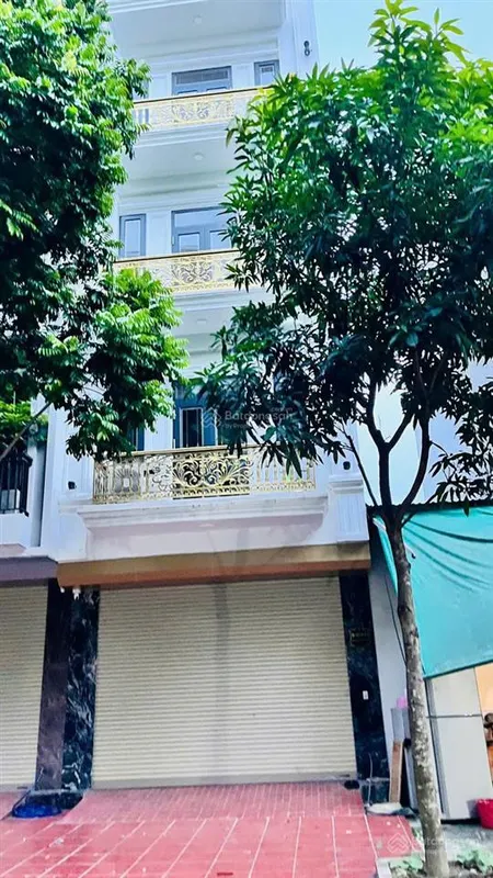 Bán nhà gần khu đô thị dương nội. dt 50m2, 5 tầng, mt 4m, giá 13,9 tỷ