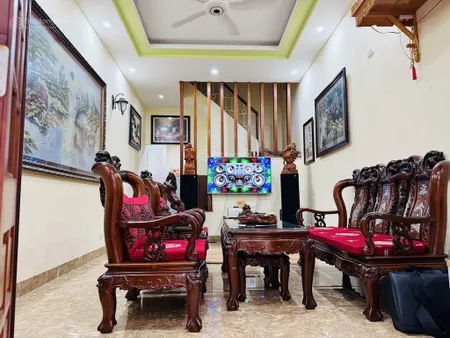 Sổ đỏ trao taysang tay trong ngàyhàng xóm thanh xuân68m2ô tô đỗ gần nhà!!! nhà gần trường