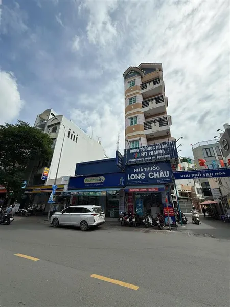 Bán tài sản cũng gọi là hiếm mặt tiền đường cao thắng, p12, quận 10 (dt 8x18m, cn 140m2) 72 tỷ