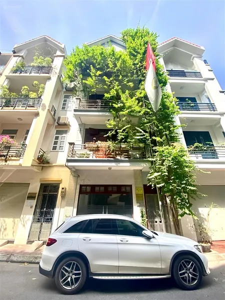 Mặt ngõ yên lãng, vỉa hè, ô tô tránh, kinh doanh, ô tô vào nhà, dt 50tr/th, 80m*5t