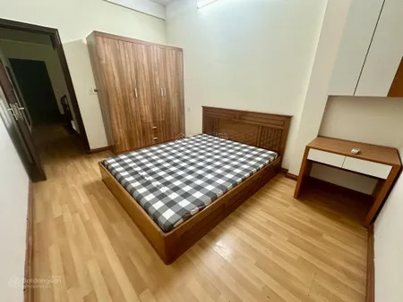 Bán nhà 5 tầng tôn đức thắng ngõ thoáng 30m2 chỉ 30m ra ô tô giá 5.5 tỷ