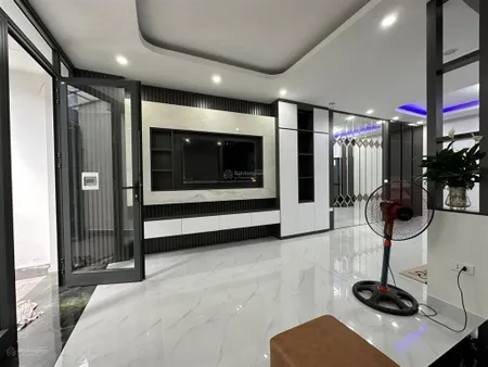 Nhà đẹp tt đốngđa, 46m2, 4t, full nội thất cao cấp, khu dân trí cao. giá chỉ nhỉnh 9 tỷ