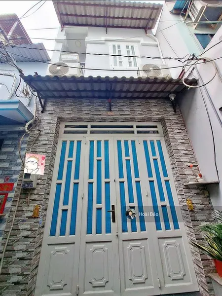 Nguyễn văn luông 2 tầng đúc (3,3 x 8.7) vài căn ra hẻm ô tô không qh hoàn công đủ