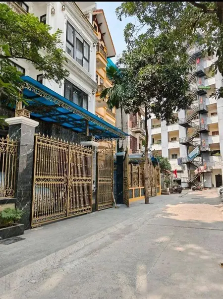 Biệt thự mỹ đình ngõ to hơn phố ô tô tránh dừng đỗ kinh doanh. 136m 6 tầng, mặt tiền 10,5m