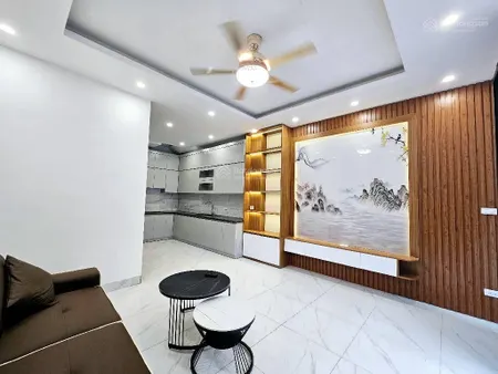 Cần bán nhà tây mỗ, 41.4m2 5 tầng, thang máy xịn, gần đại lộ thăng long, vincom smart, giá 6.x tỷ